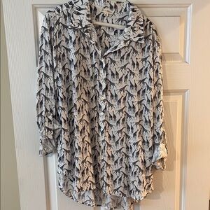 Joules White Cream Boxy Button Down Shirt with Notched Collar